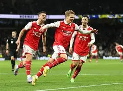 爱游戏官网-关于这也行？阿森纳临场应变备战葡超国际比赛日阿森纳更衣室发声，风云突变比利亚雷亚尔今晚强势反弹的信息