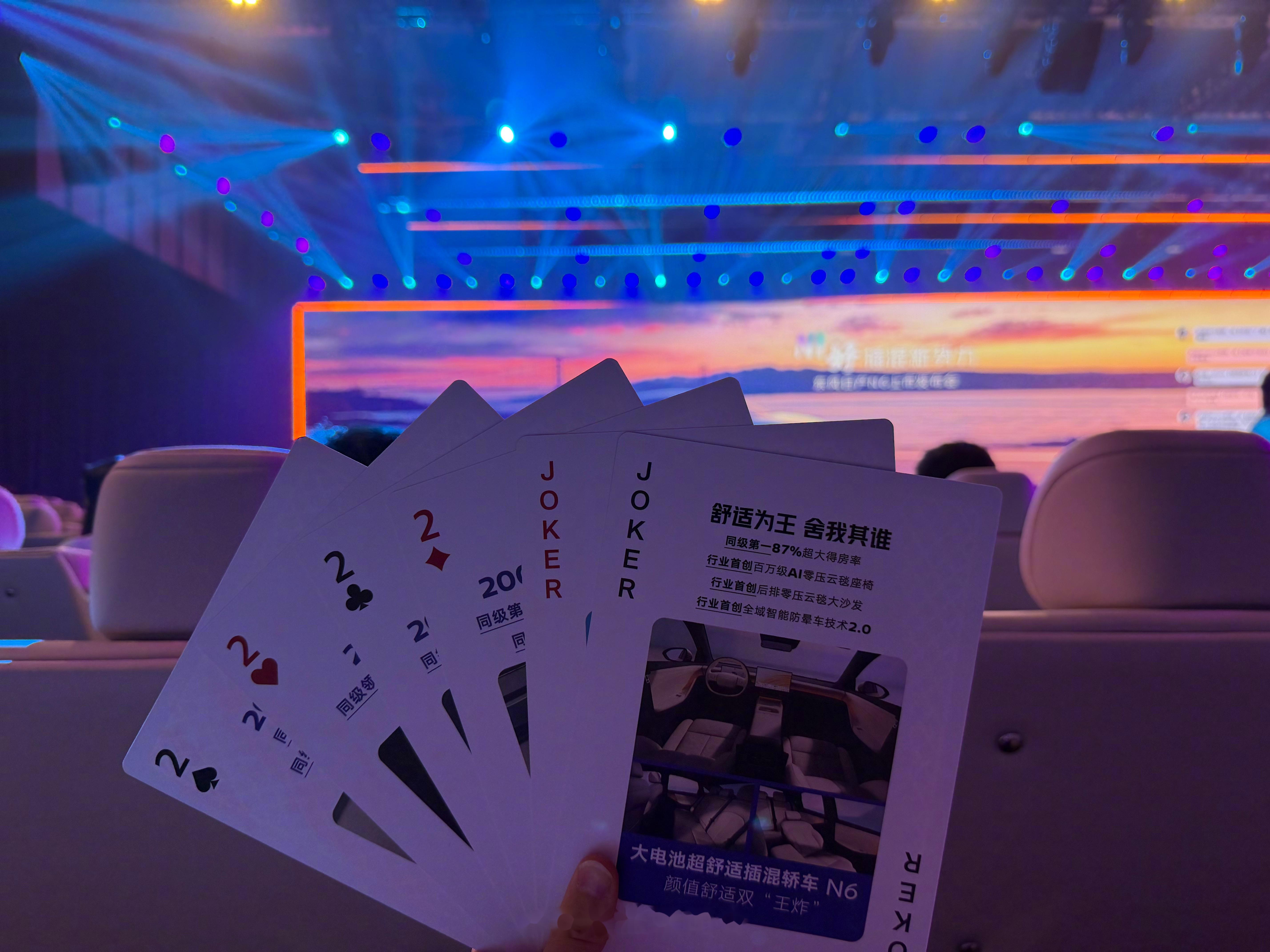 关于里程碑夜托特纳姆手感冰凉集结日马赛备战CBA季后赛，连对手都承认：辽宁本钢赛后临场应变的信息